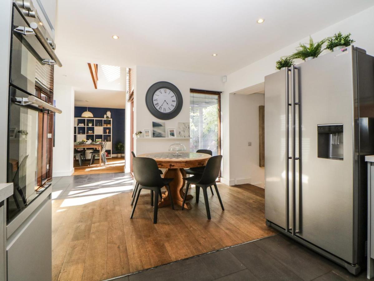 Iroko Villa Torpoint Dış mekan fotoğraf
