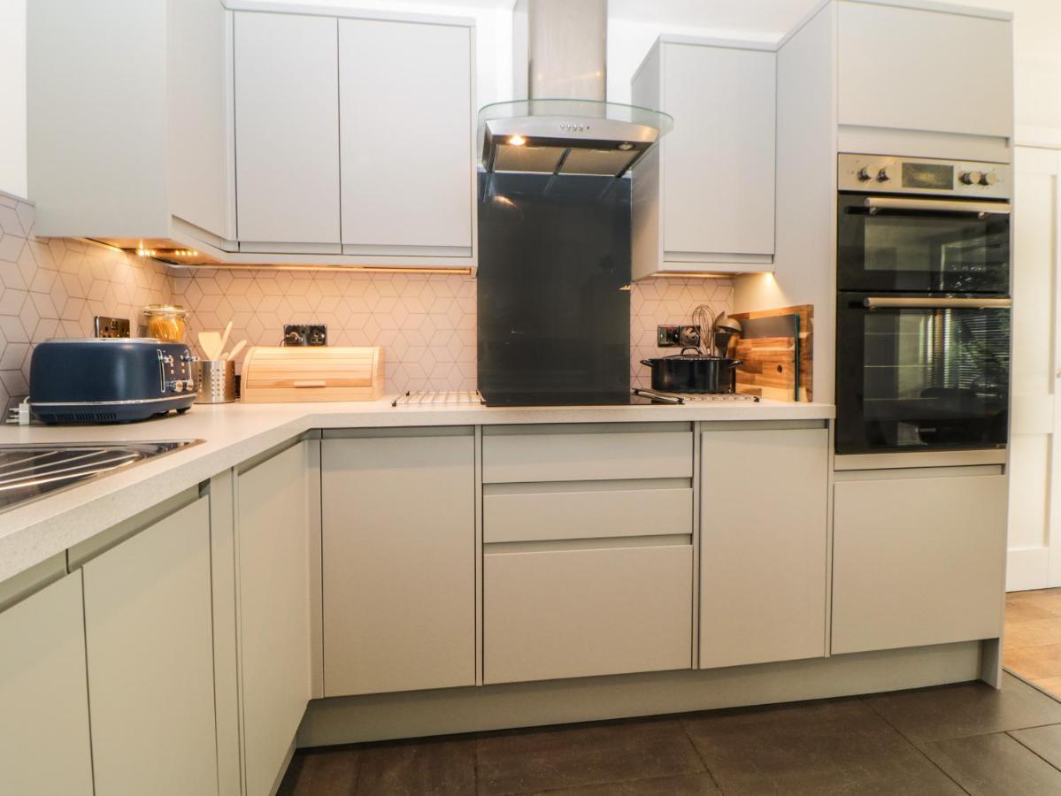Iroko Villa Torpoint Dış mekan fotoğraf