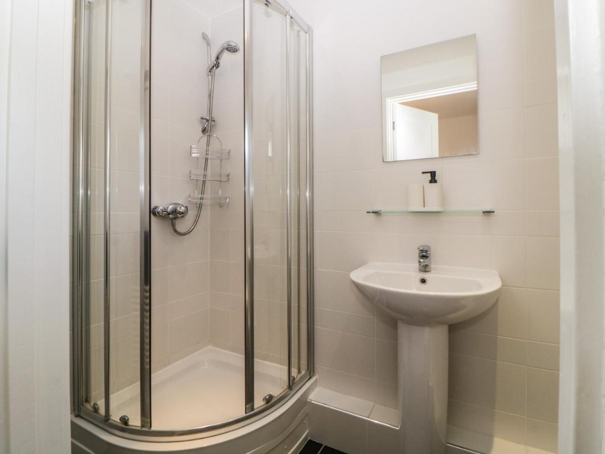 Iroko Villa Torpoint Dış mekan fotoğraf